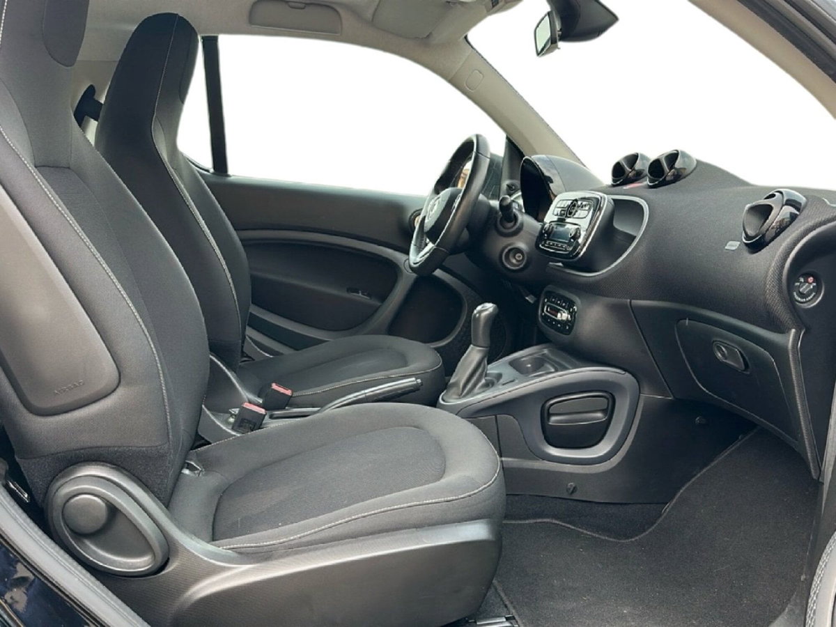 smart Fortwo 70 1.0 Passion (10)