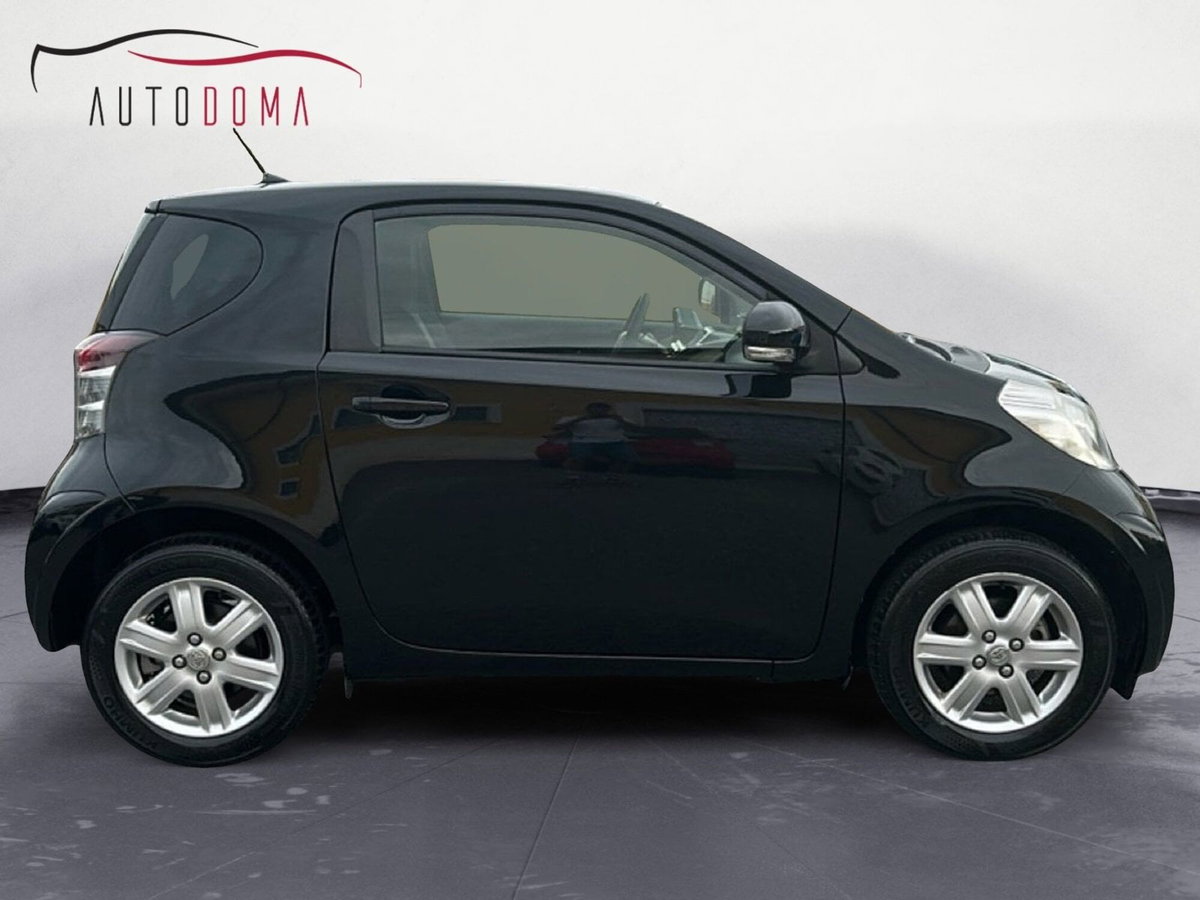 Toyota iQ 1.0 Active (2)