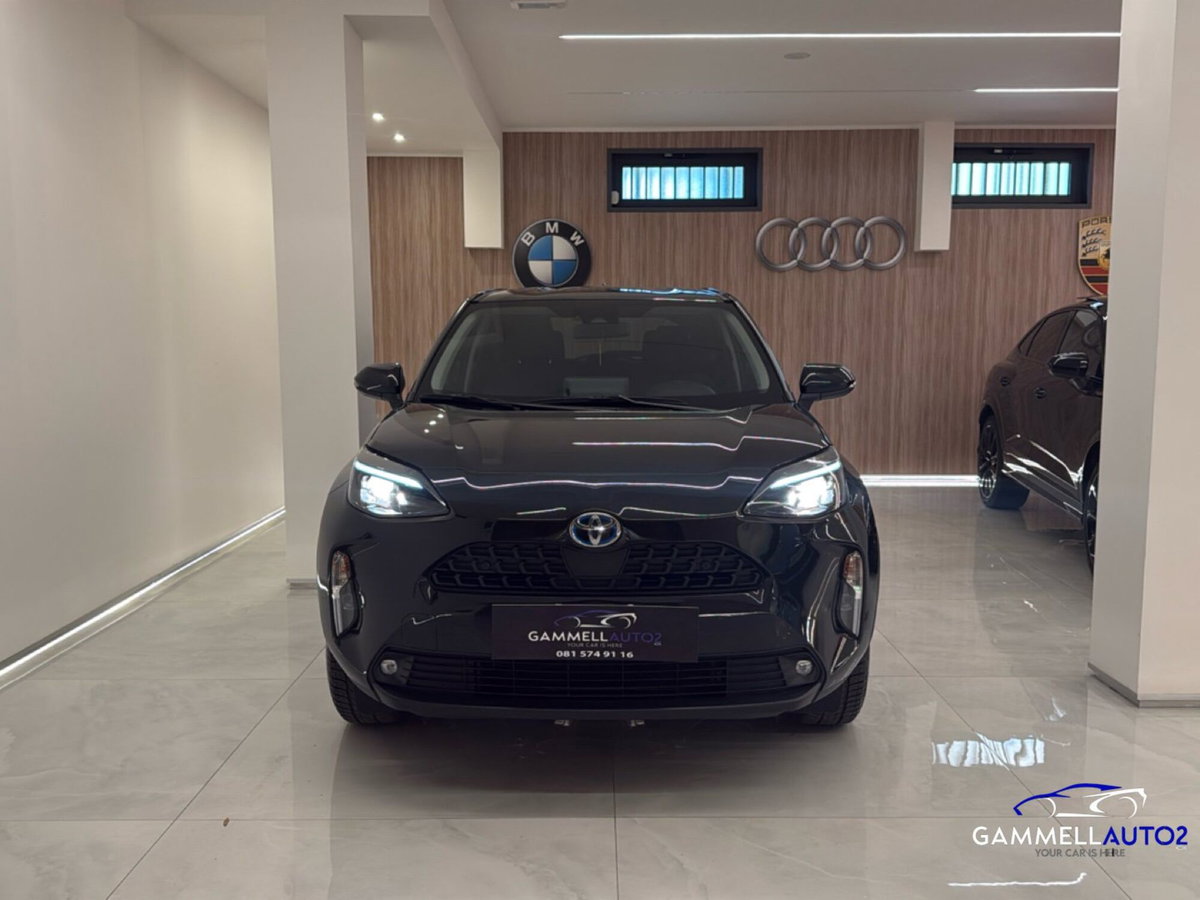 Toyota Yaris Cross 1.5h GR Sport Black Sky fwd 116cv e-cvt