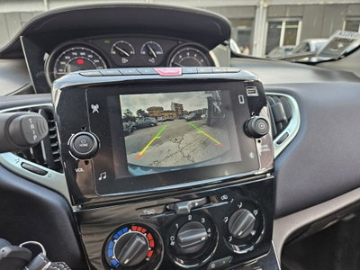 Lancia Ypsilon 1.0 FireFly 5 porte S&S Hybrid Ecochic Silver (15)