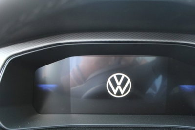 Volkswagen T-Cross 1.0 tsi Edition 115cv (12)