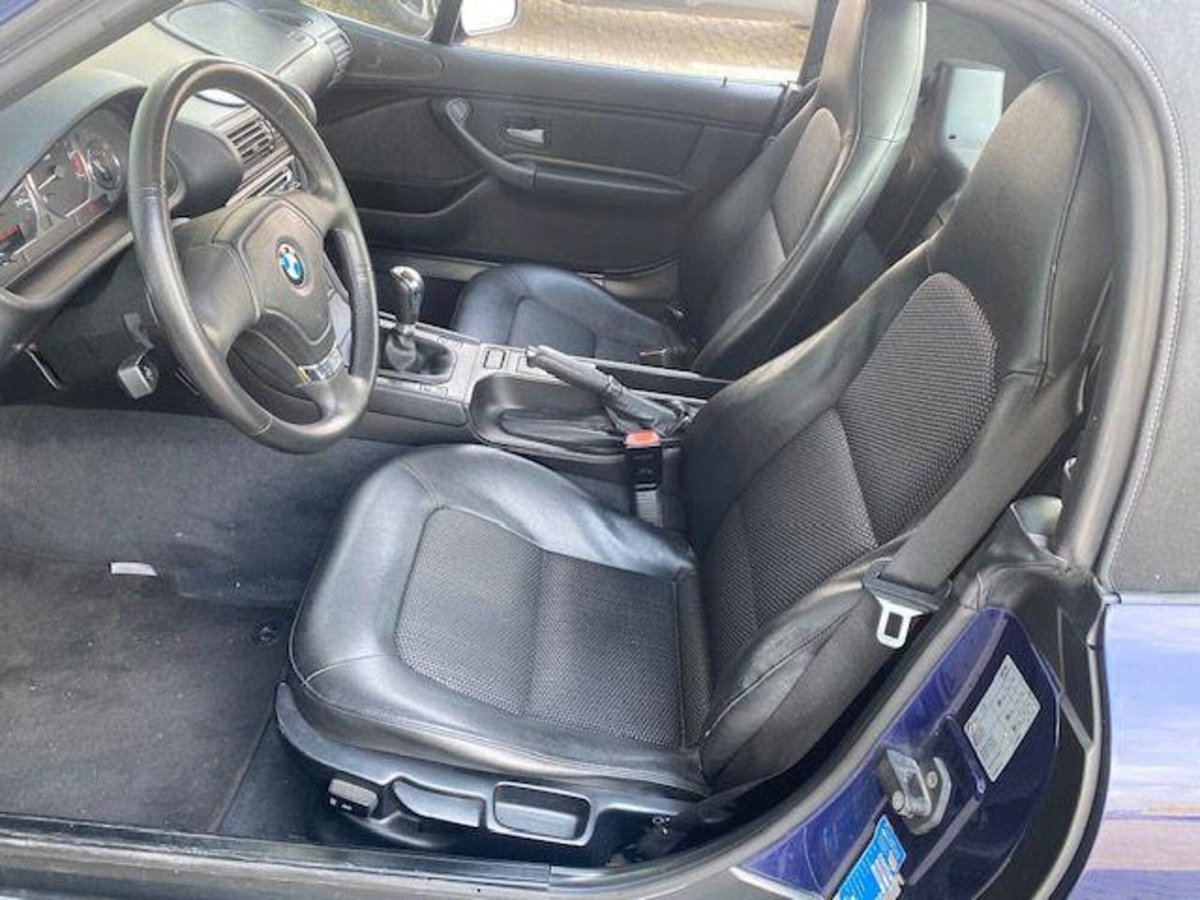 BMW Z3 Cabrio 1.8 cat Roadster (11)