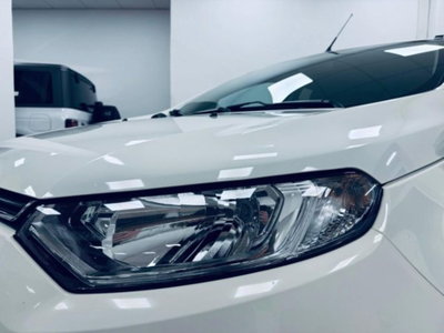 Ford EcoSport 1.5 TDCi 95 CV Titanium S (7)