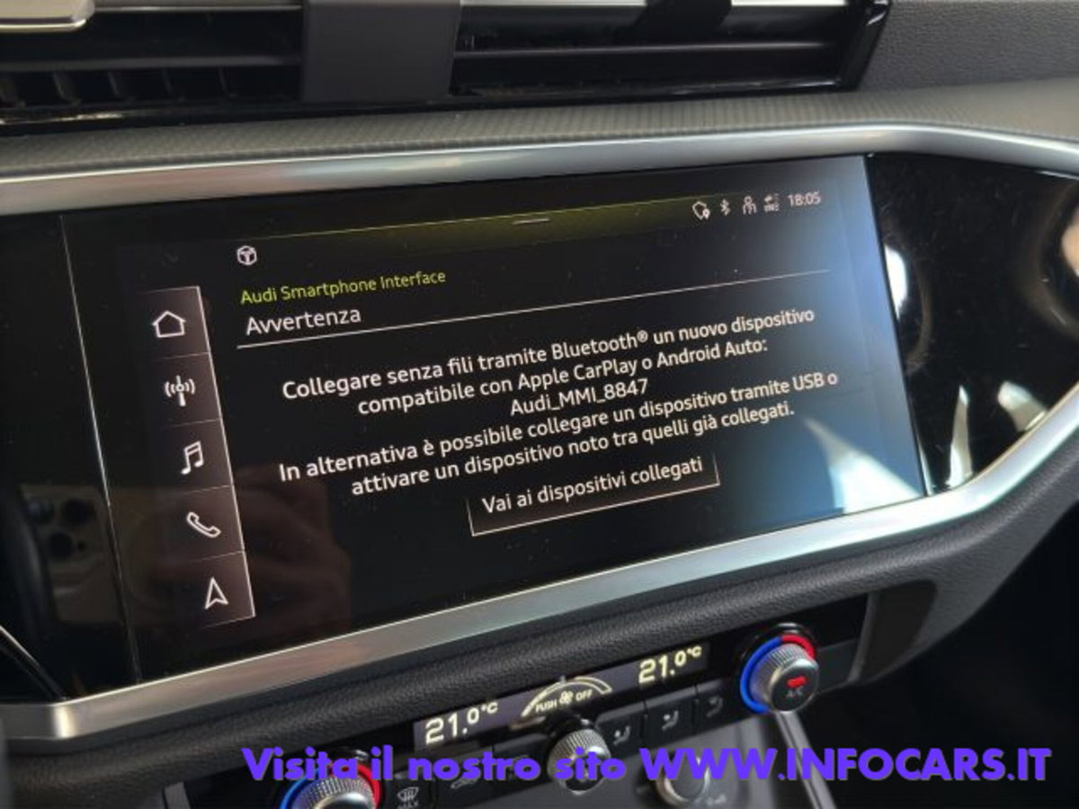 Audi Q3 2.0 TDI 150 CV S tronic Business (16)