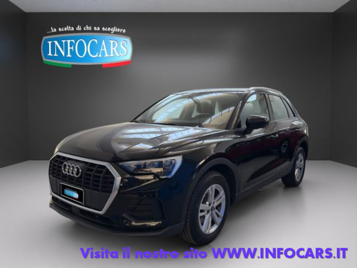 Audi Q3 2.0 TDI 150 CV S tronic Business (3)