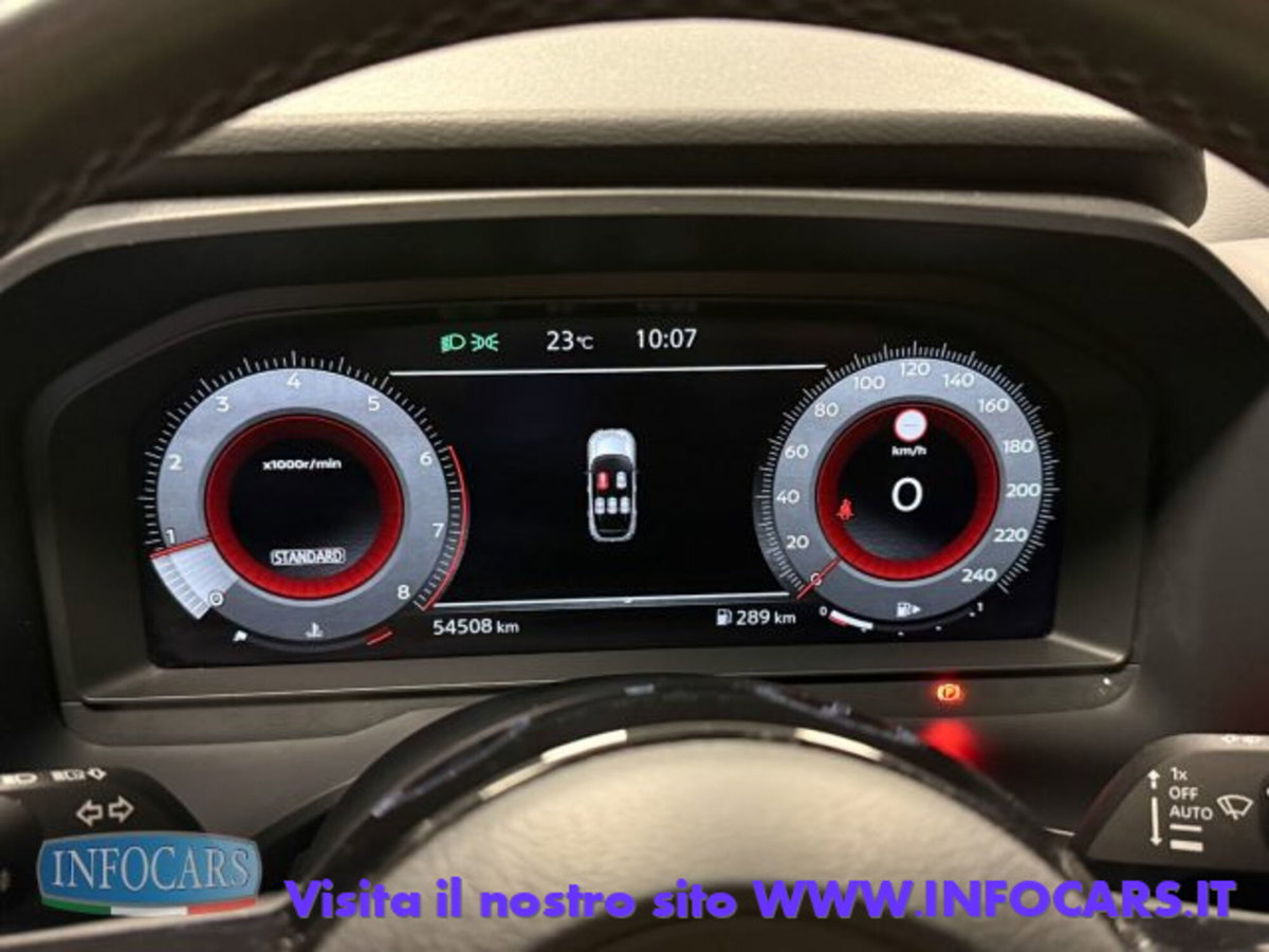 Nissan Qashqai 1.3 mhev N-Connecta 2wd 140cv (13)