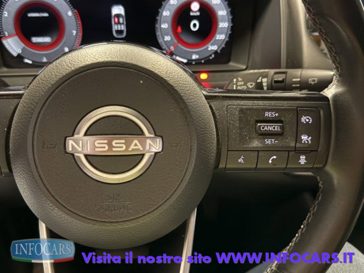 Nissan Qashqai 1.3 mhev N-Connecta 2wd 140cv (18)