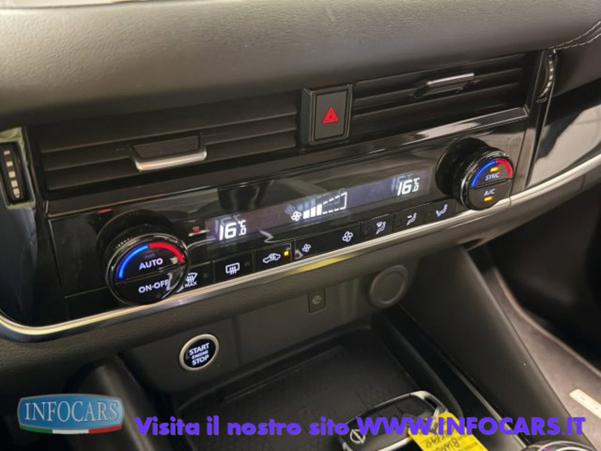 Nissan Qashqai 1.3 mhev N-Connecta 2wd 140cv (19)
