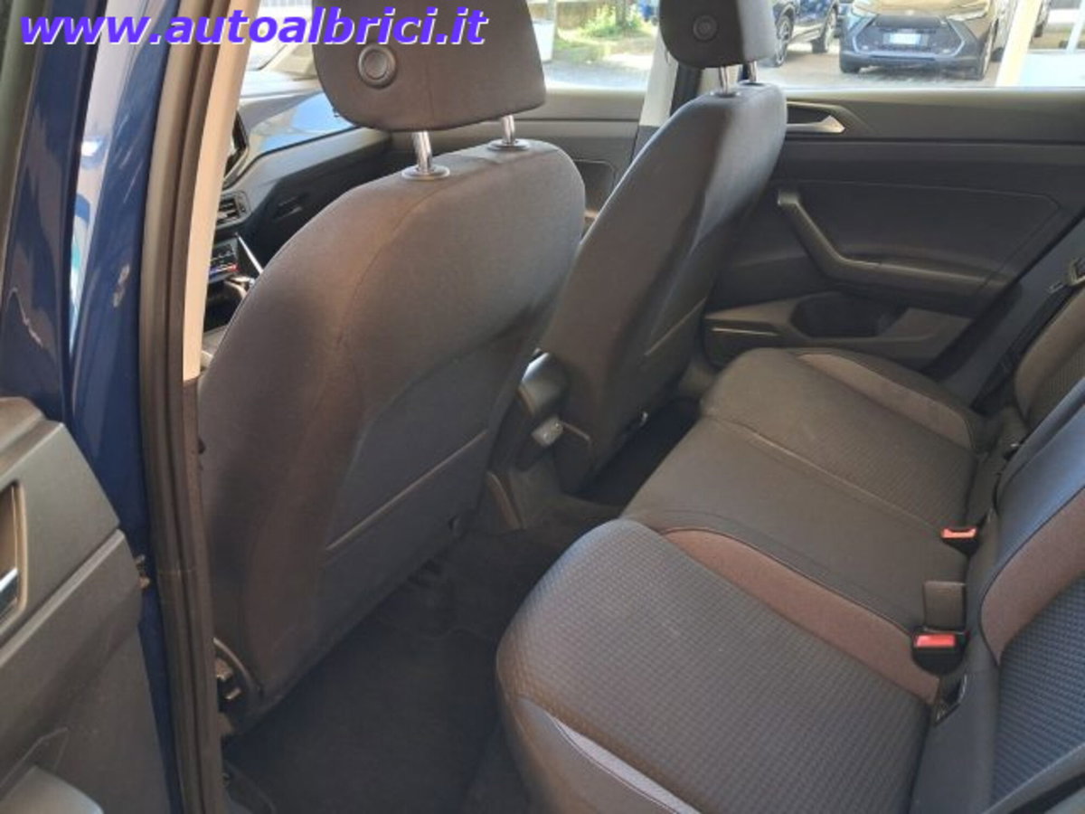 Volkswagen Polo 1.0 tsi Life 95cv dsg (19)
