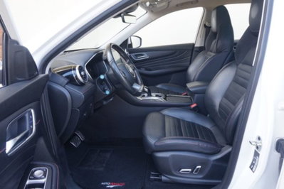 Mg EHS Plug-in Hybrid Exclusive (10)