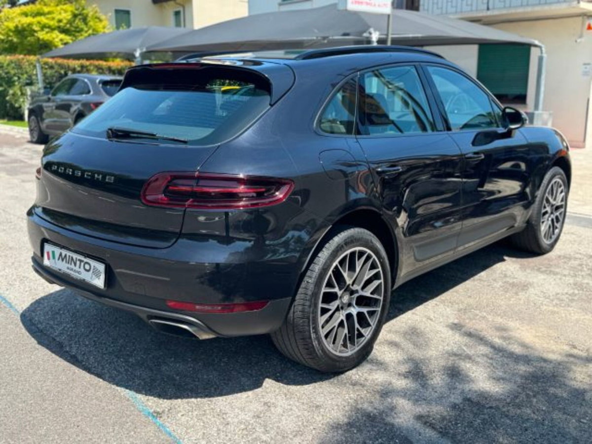 Porsche Macan 2.0 (3)