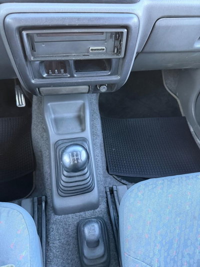Suzuki Jimny 1.3i 16V cat Cabrio 4WD JLX (10)
