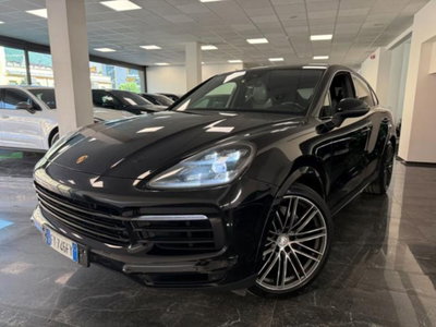 Porsche Cayenne Coupé 3.0 V6 (2)
