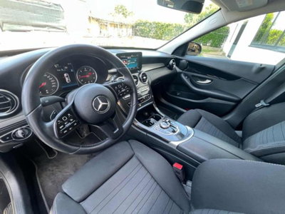 Mercedes-Benz Classe C 180 d Auto Premium (9)
