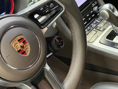 Porsche 718 Cayman  Cayman 2.0 T (11)