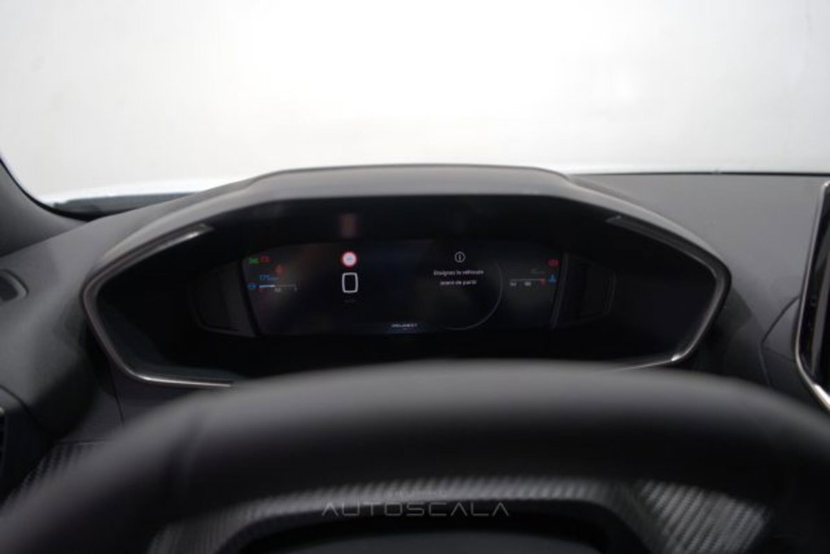 Peugeot 2008 1.2 puretech Allure s&s 100cv (14)