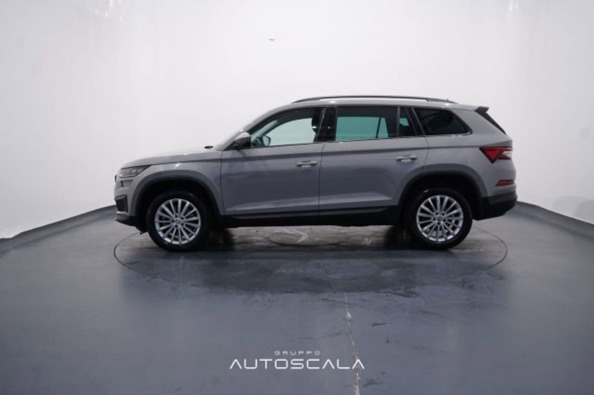 Skoda Kodiaq 2.0 TDI EVO SCR 4x4 DSG 7 posti Executive (2)