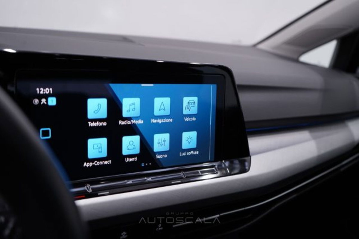 Volkswagen Golf Variant 1.0 eTSI EVO DSG Life (15)