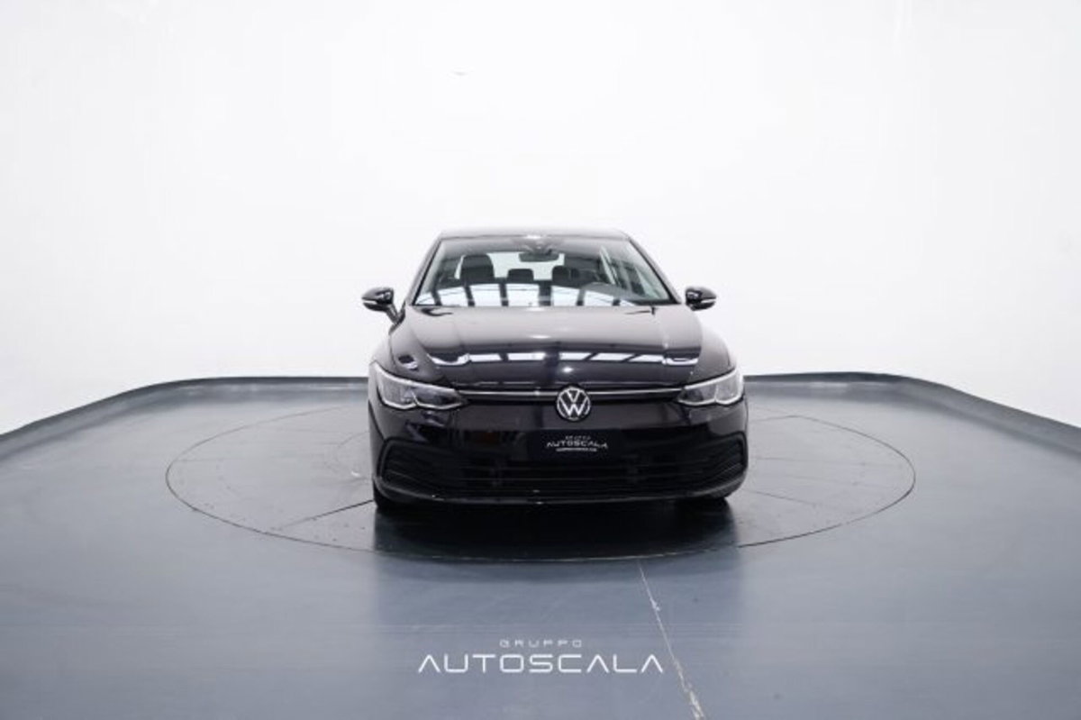 Volkswagen Golf Variant 1.0 eTSI EVO DSG Life (2)