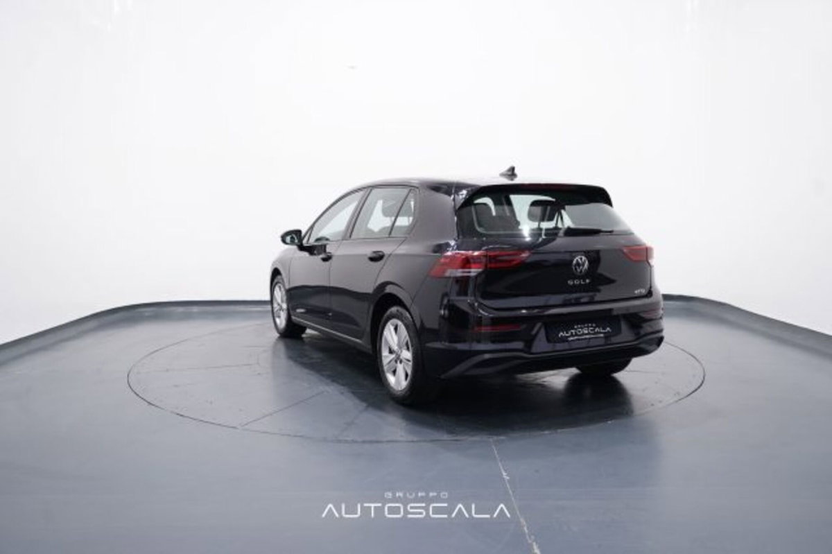 Volkswagen Golf Variant 1.0 eTSI EVO DSG Life (4)