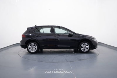 Volkswagen Golf Variant 1.0 eTSI EVO DSG Life (7)