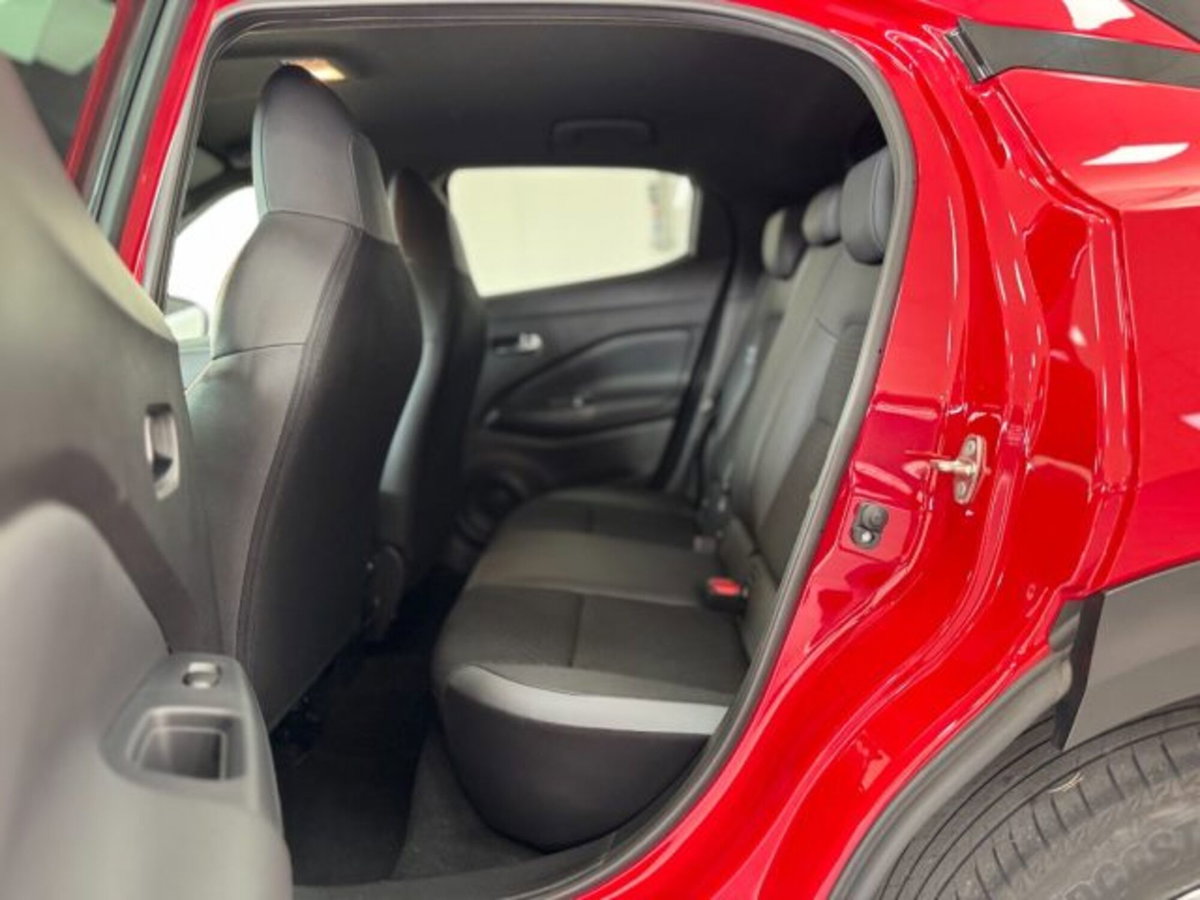 Nissan Juke 1.0 dig-t Tekna 114cv (13)