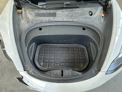 Tesla Model 3 Model 3 RWD (11)