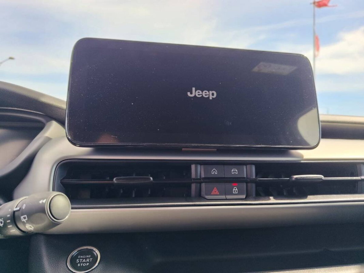 Jeep Avenger 1.2 turbo 85th Anniversary fwd 100cv (12)