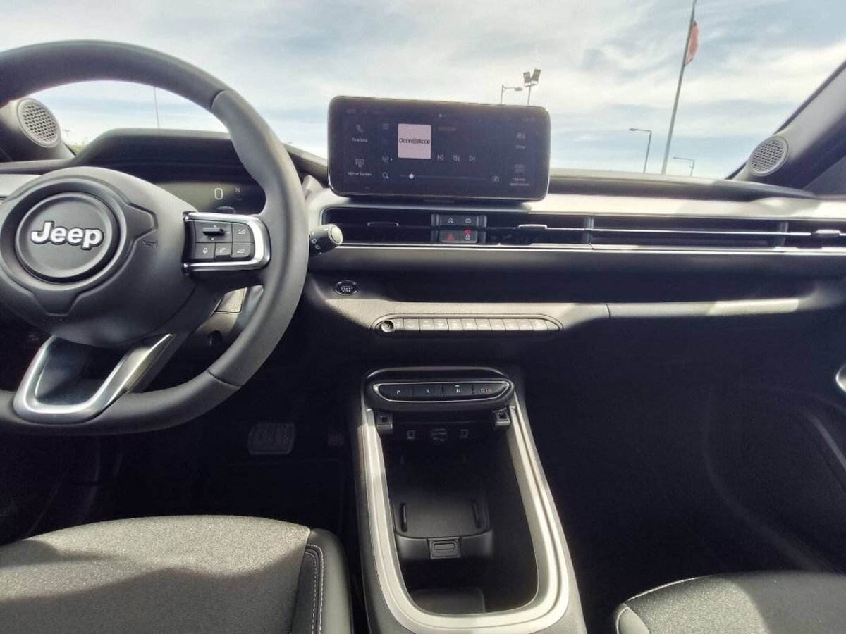 Jeep Avenger 1.2 turbo 85th Anniversary fwd 100cv (15)