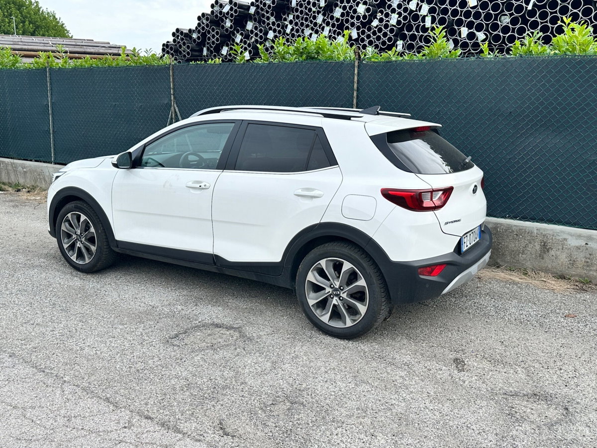 Kia Stonic 1.4 MPI EcoGPL Urban (10)