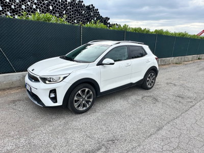 Kia Stonic 1.4 MPI EcoGPL Urban (11)