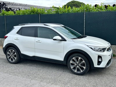 Kia Stonic 1.4 MPI EcoGPL Urban (2)
