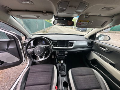 Kia Stonic 1.4 MPI EcoGPL Urban (7)