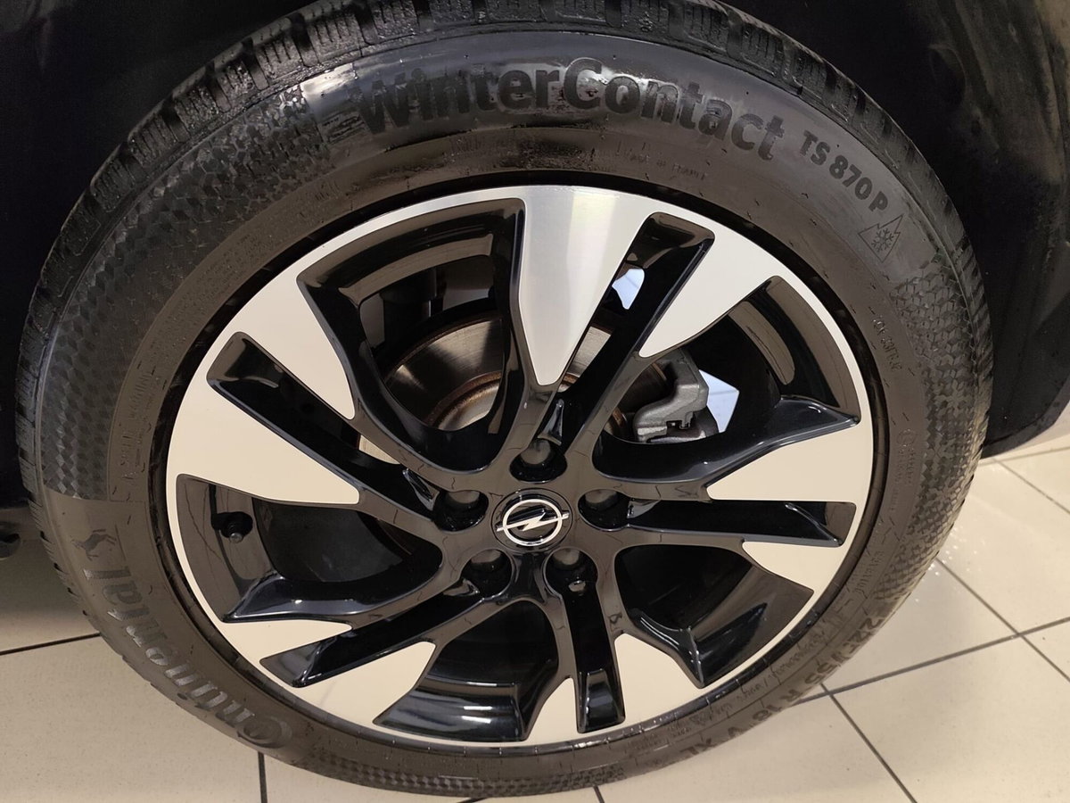Opel Grandland 1.5 diesel Ecotec aut. Business Elegance (18)