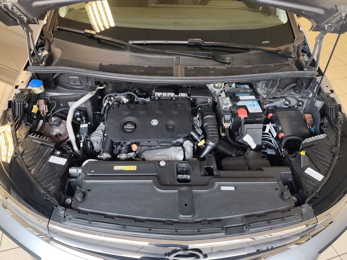 Opel Grandland 1.5 diesel Ecotec aut. Business Elegance (19)