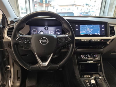 Opel Grandland 1.5 diesel Ecotec aut. Business Elegance (7)