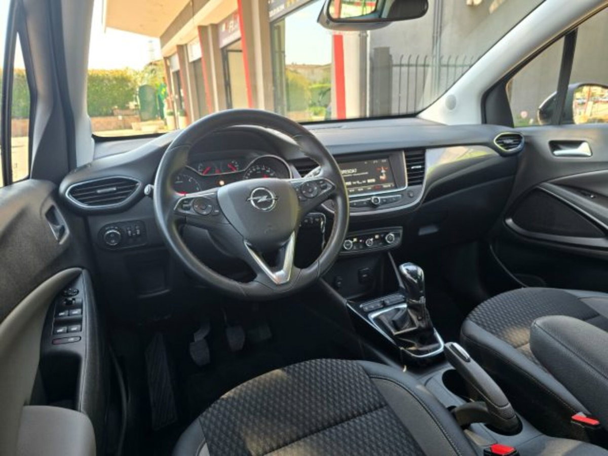 Opel Crossland X 1.6 ECOTEC D 8V Start&Stop Innovation (19)