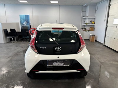 Toyota Aygo 1.0 VVT-i 69 CV 5 porte x-cool MMT (5)