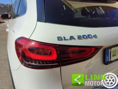 Mercedes-Benz GLA SUV 200 d Automatic Sport (11)