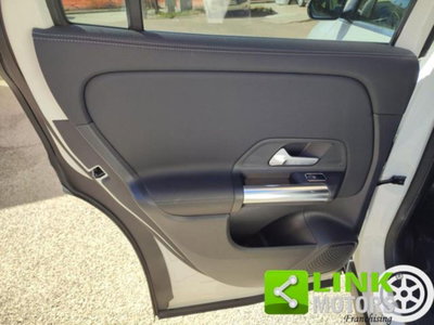 Mercedes-Benz GLA SUV 200 d Automatic Sport (18)