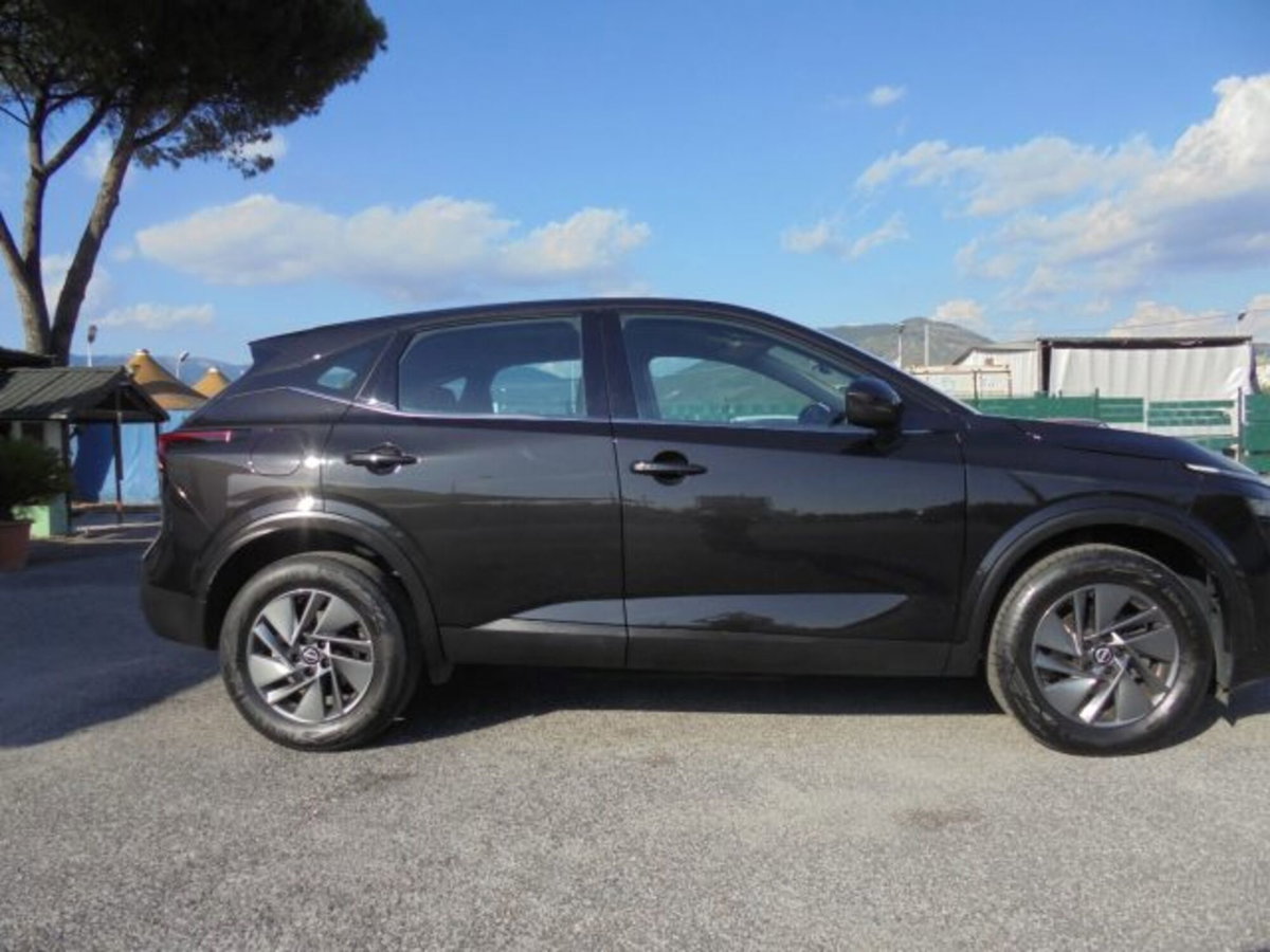 Nissan Qashqai 1.3 mhev Business 2wd 158cv xtronic (16)