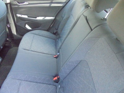 Volkswagen Golf Variant 1.0 eTSI EVO DSG Life (19)