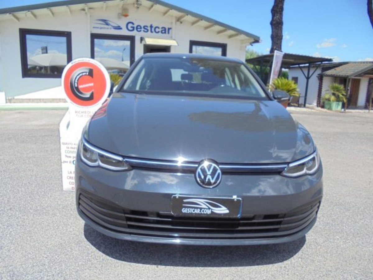 Volkswagen Golf Variant 1.0 eTSI EVO DSG Life (2)
