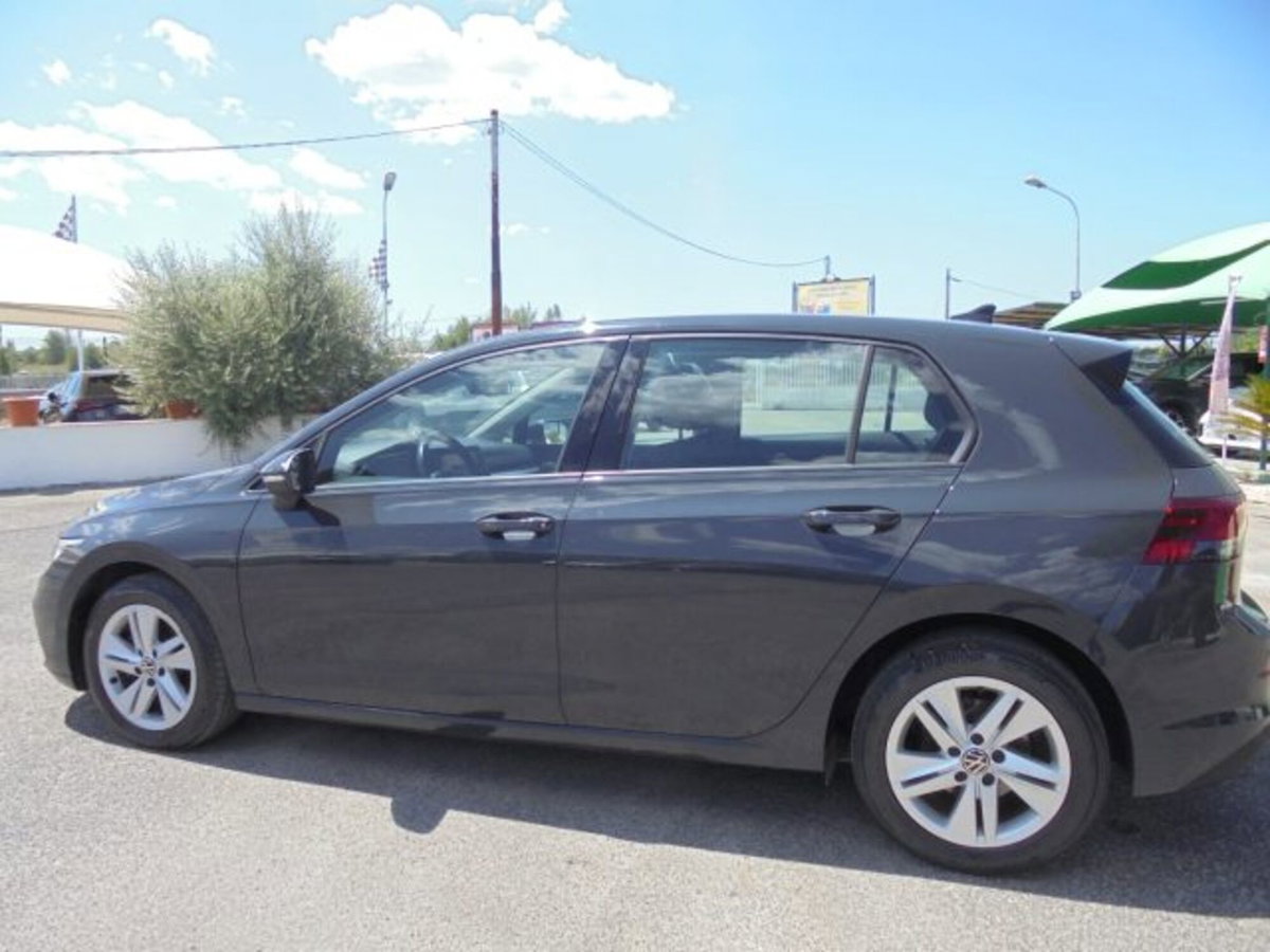 Volkswagen Golf Variant 1.0 eTSI EVO DSG Life (4)
