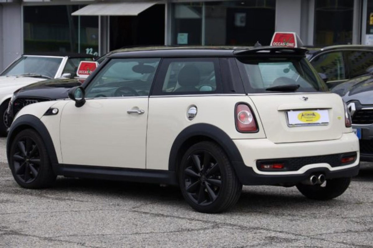 MINI Mini 1.6 16V Cooper S (11)