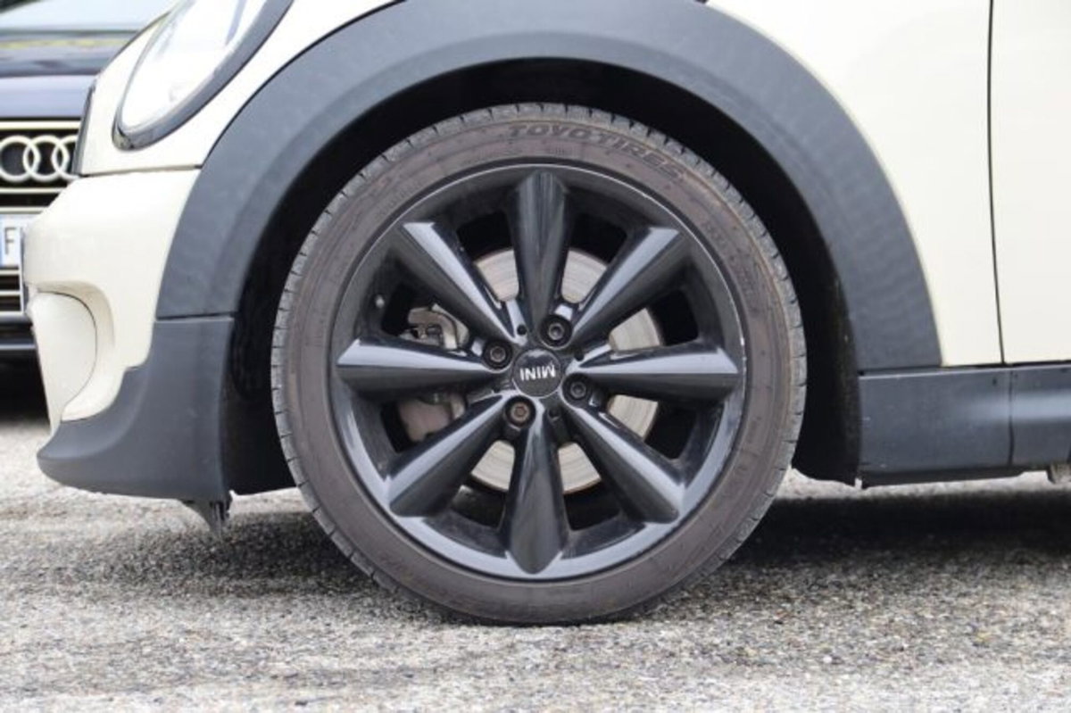 MINI Mini 1.6 16V Cooper S (3)