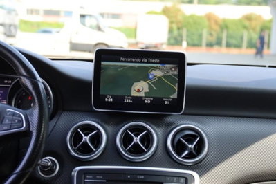 Mercedes-Benz Classe A 180 Premium (19)