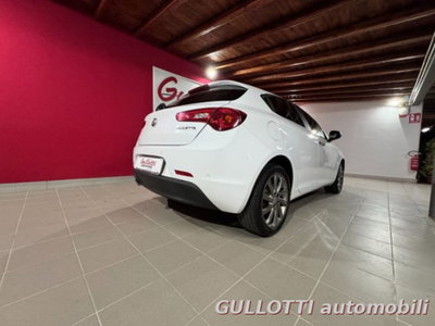 Alfa Romeo Giulietta 1.6 JTDm Business 120cv (8)