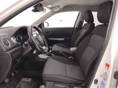 Suzuki Vitara 1.4h Cool 2wd (11)
