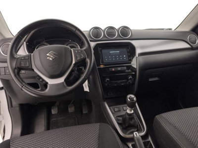 Suzuki Vitara 1.4h Cool 2wd (12)